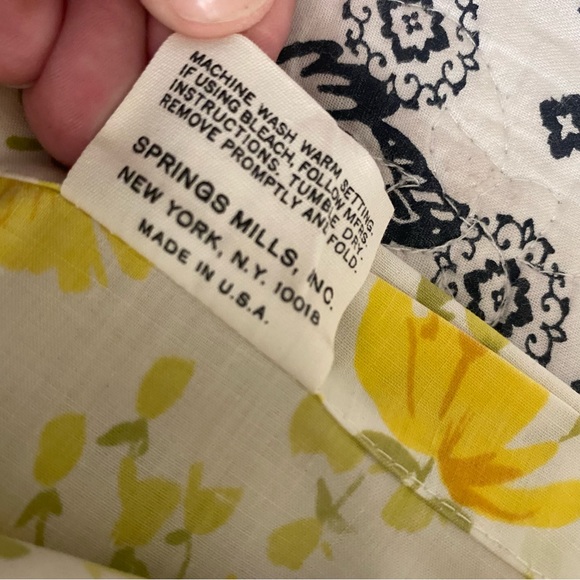 Morgan Jones Bed Linen - Picture 3 of 3